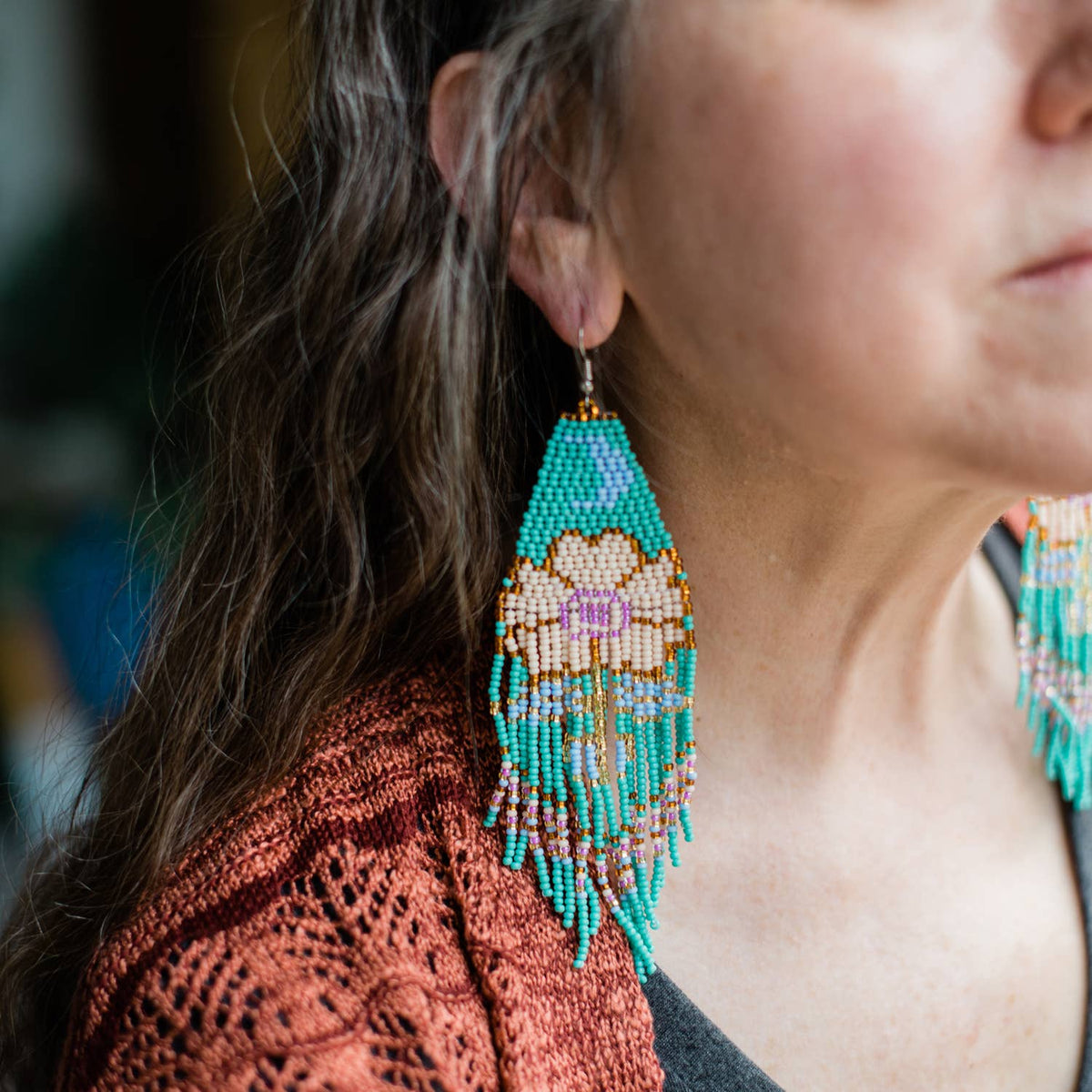 A Pair of Flowers Fringe Earrings